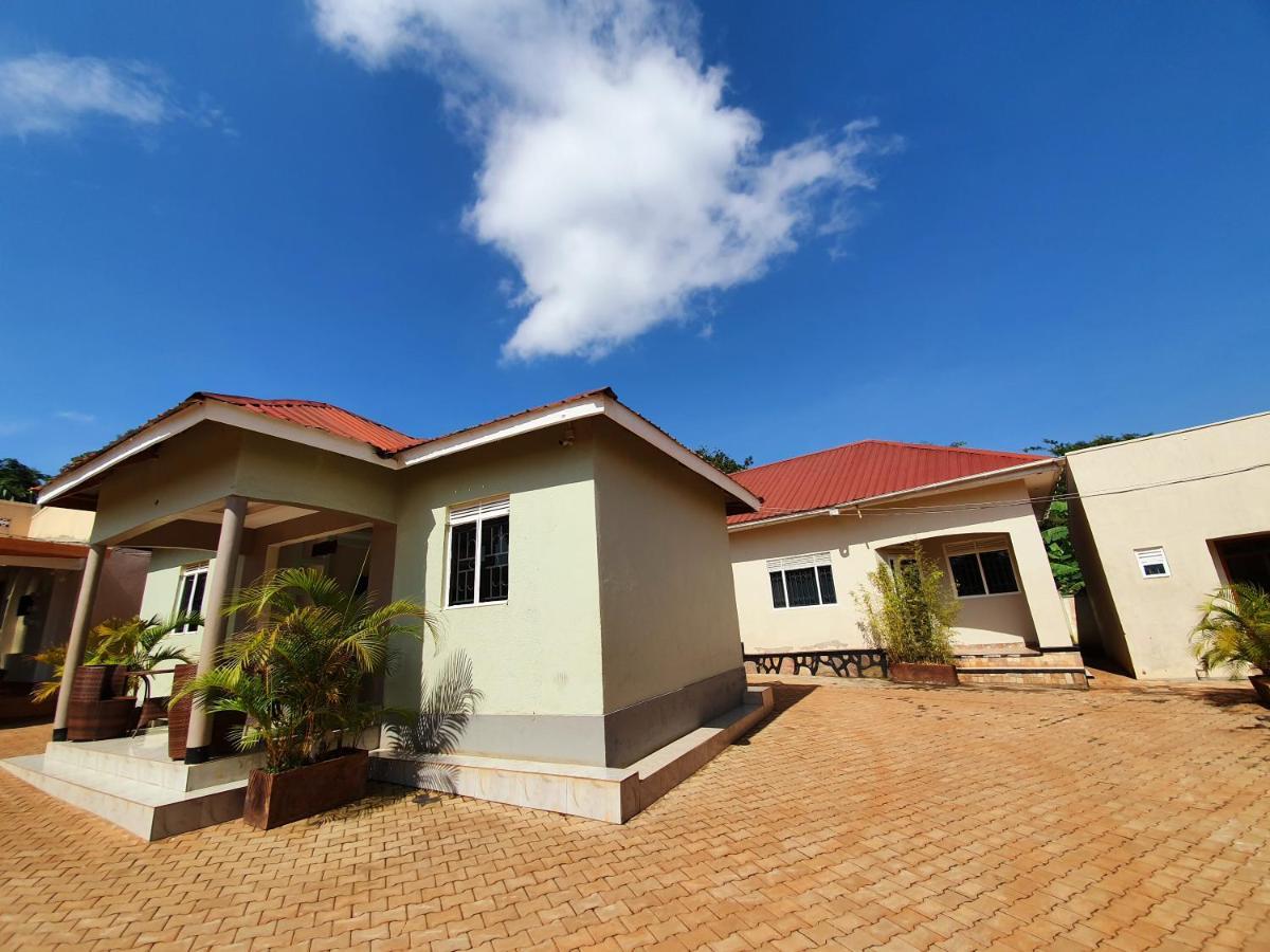 Airport Unique Hotel Entebbe Exterior foto